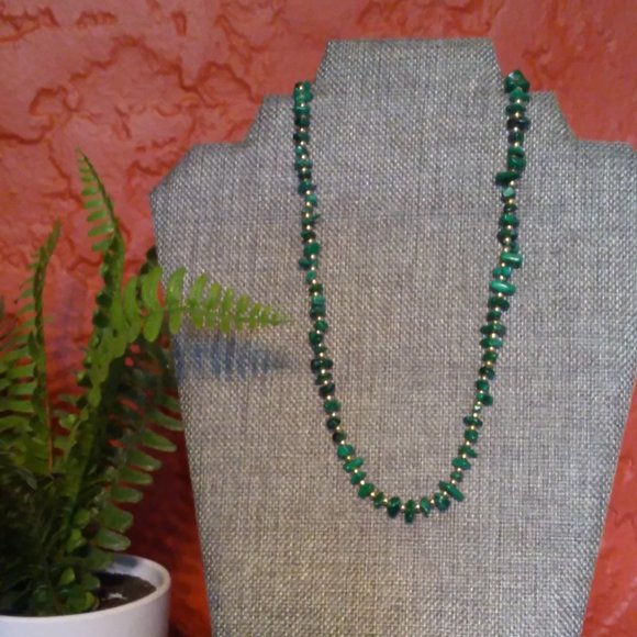 Genuine Semi Precious Stone Necklace MALACHITE with Gold Separator Beads - Picture 1 of 3